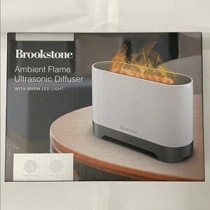 Brookstone White and Gray Ultrasonic Diffuser